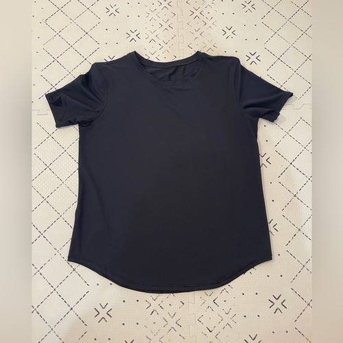 Lululemon black mesh lightweight running short sleeve shirt