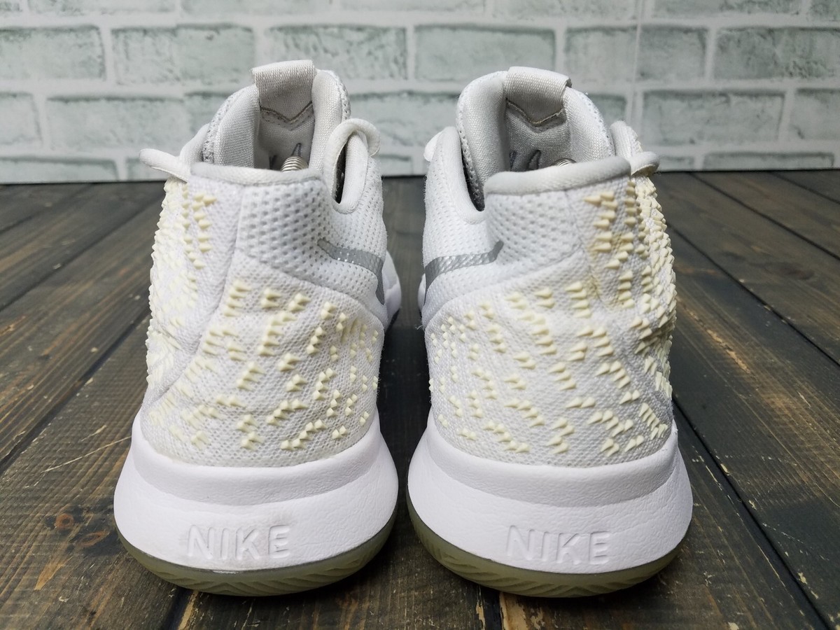 Nike Kyrie 3 GS White Chrome Ice Uncle Drew Youth Boys 859466-103