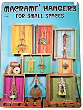 Craft Course 30-13117 small space MACRAME HANGERS 24pg booklet 13 designs 1975
