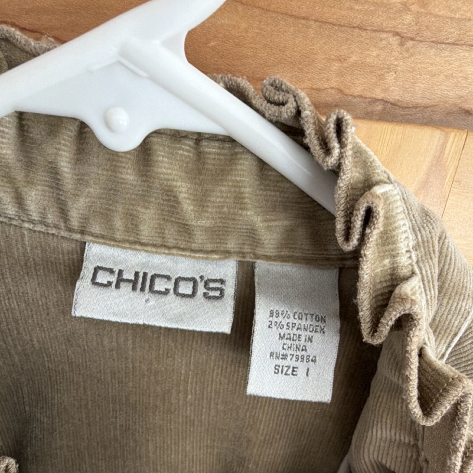Chico's Ruffle Button Jacket Beige Pockets Short … - image 2