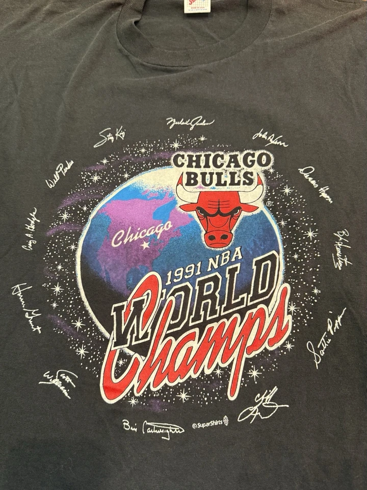 Camiseta de colección de los campeones de la NBA Chicago Bulls de 1991 puntada única Jerzees Foto 2 de 4