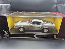 ROAD SIGNATURE DIECAST 1968 SHELBY GT-500KR  92168  1:18 SCALE NEW OLD STOCK