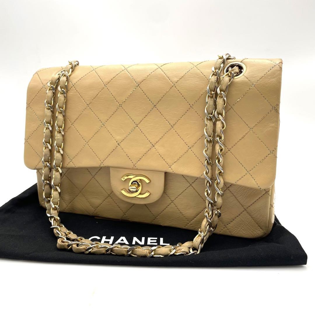 CHANEL Matelasse 25 Beige Chain Shoulder Bag with Silver Hardware PGJJEL
