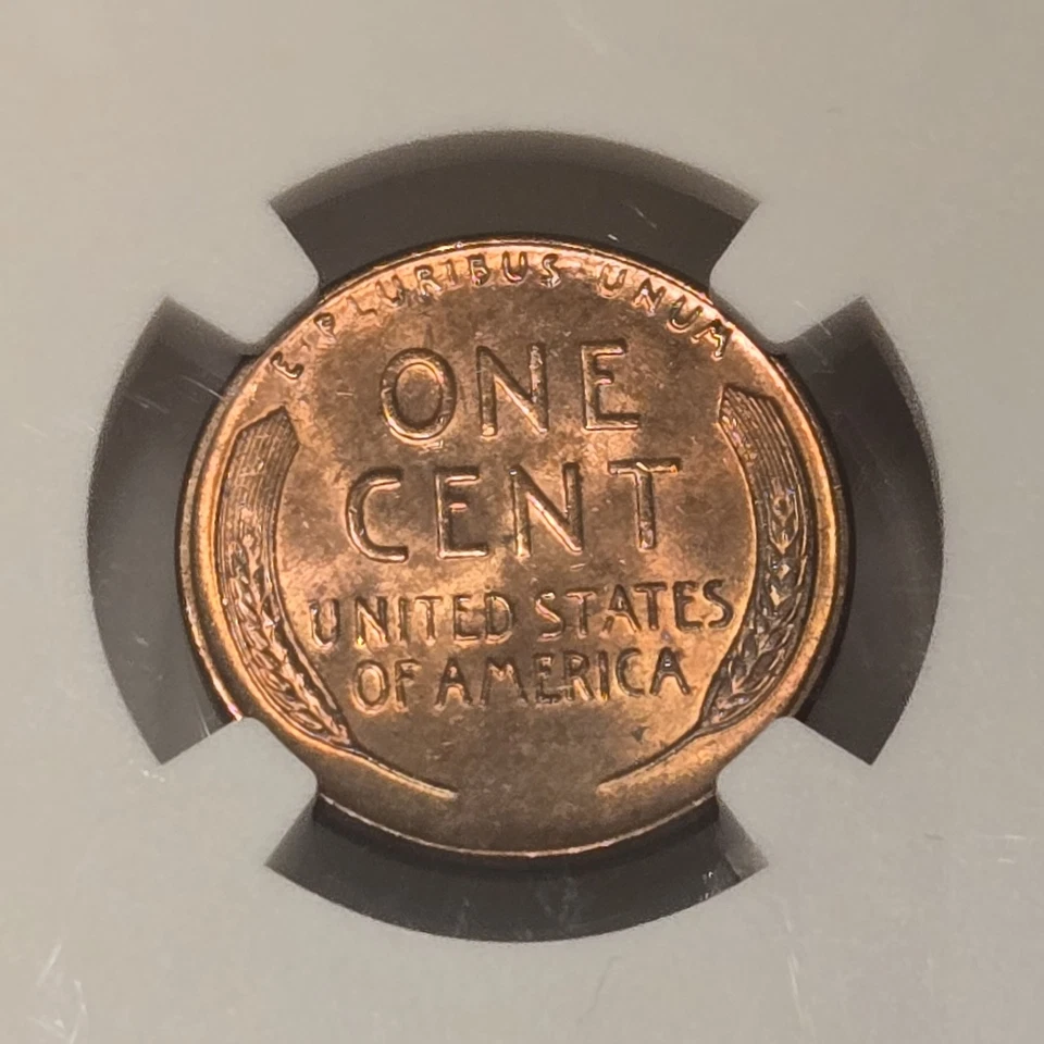 1957 Lincoln Wheat Penny NGC Uncirculated - Image 2 of 4