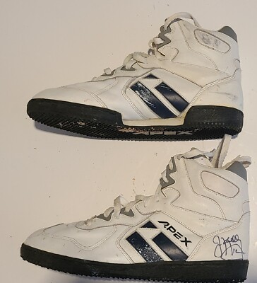 Jim Kelly Game Used and Signed Turf Shoes Apex | eBay