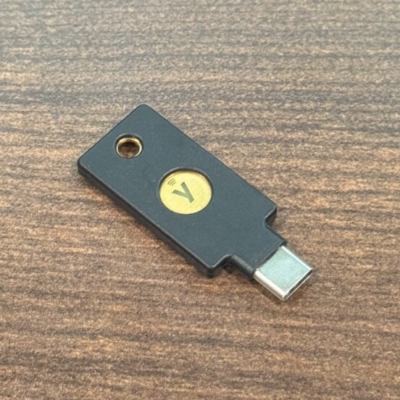 Yubico セキュリティキー 新品　YubiKey 5C NFC Yubico - YubiKey 5C - USB-C - 2ファクター認証セキュリティキー