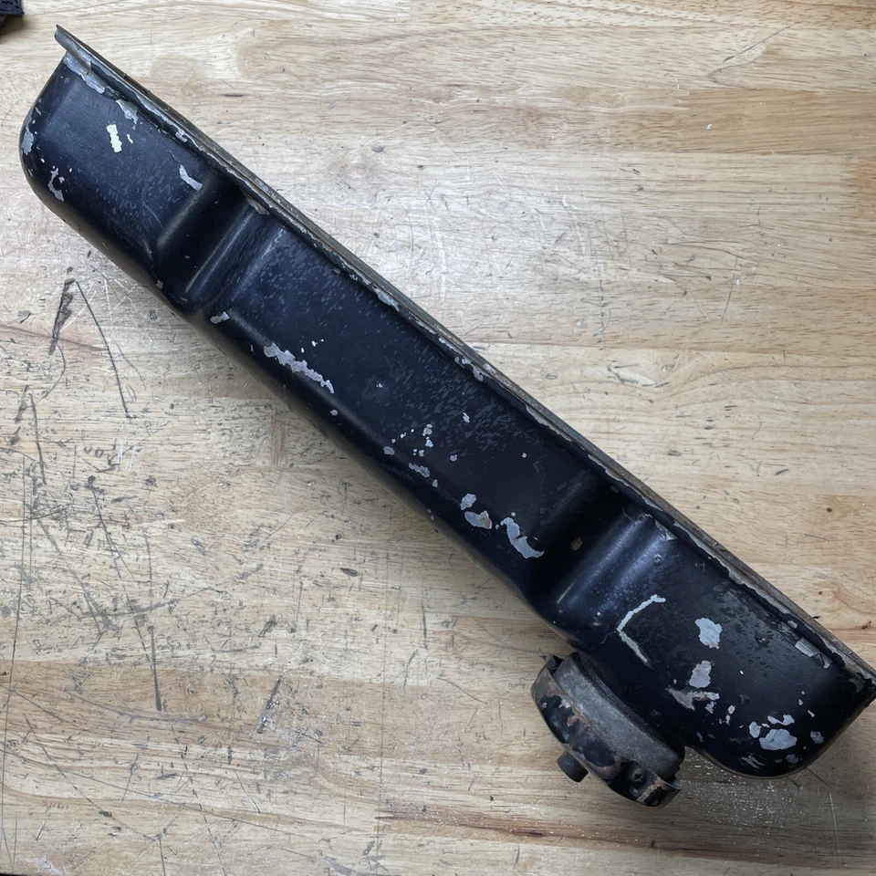 Cubierta del brazo basculante de la válvula del motor Volvo 1800 1968-1974 B18 B20 Foto 3 de 4