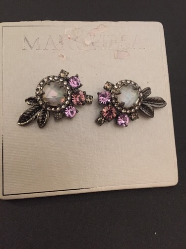 $48 Marchesa Cluster Stud Earrings. MC-6 - Picture 2 of 4