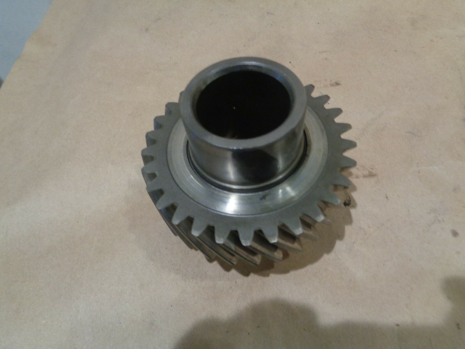 Ferrari 512 BB-BBi, Mondial - Gearbox-Gear Machined/Drop Gear Idler  P/N 109457