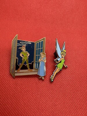 Disney Peter Pan, Wendy And Tinkerbell Pin Set !! ( 2 Pins)