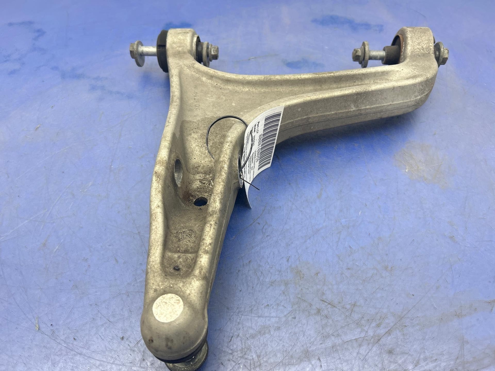 2014-2017 MASERATI GHIBLI M157 OEM FRONT RIGHT LOWER CONTROL ARM *SCRAPED* *55K*