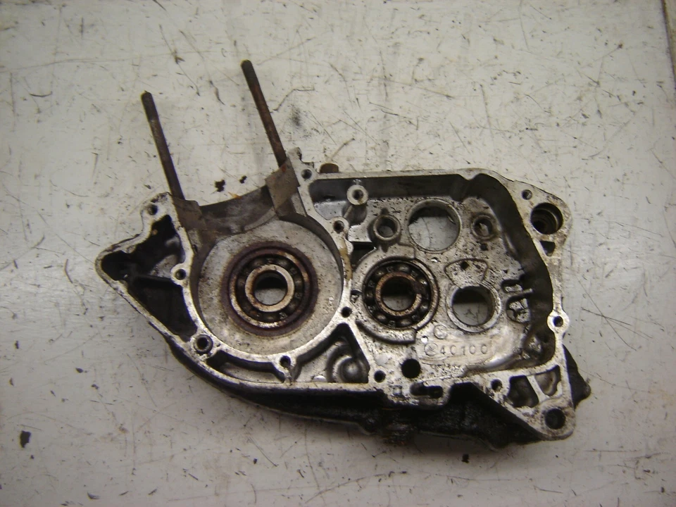 FUNDA MOTOR DERECHA YAMAHA MX125 MX 125 1974 1975 Foto 2 de 2