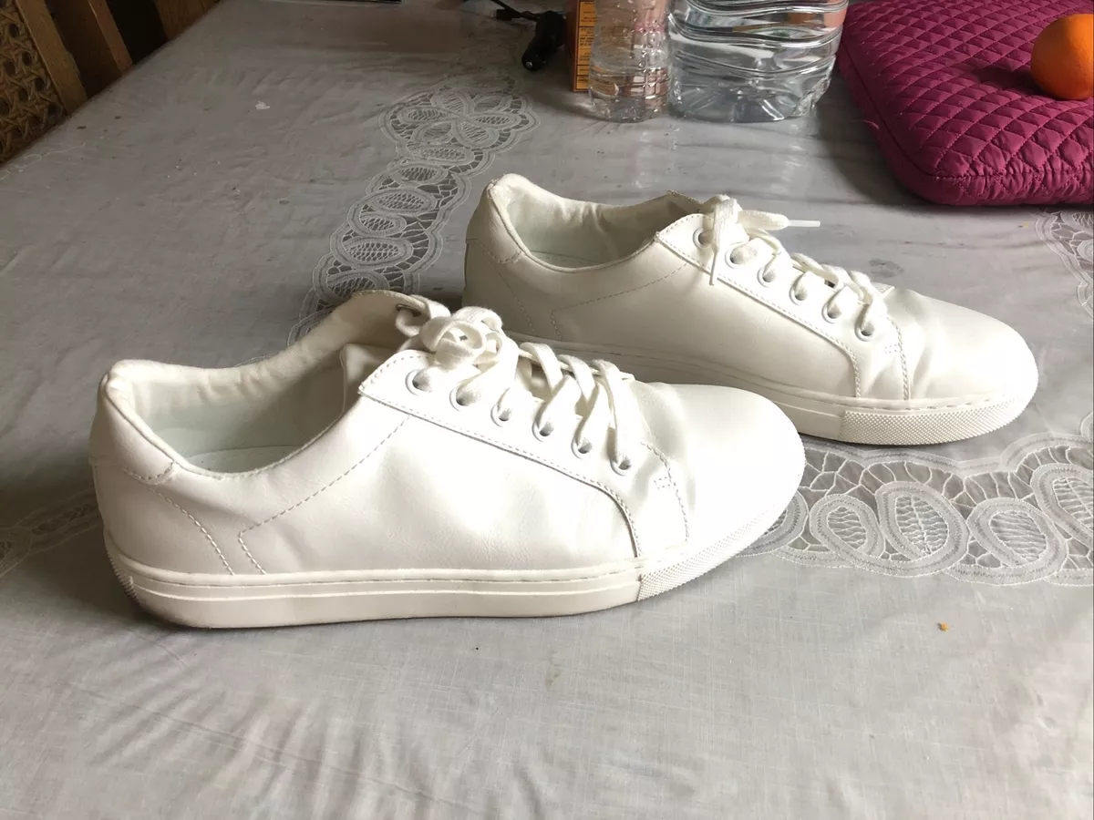 Banana Republic White Canvas Court Sneakers Men Size 8 Used