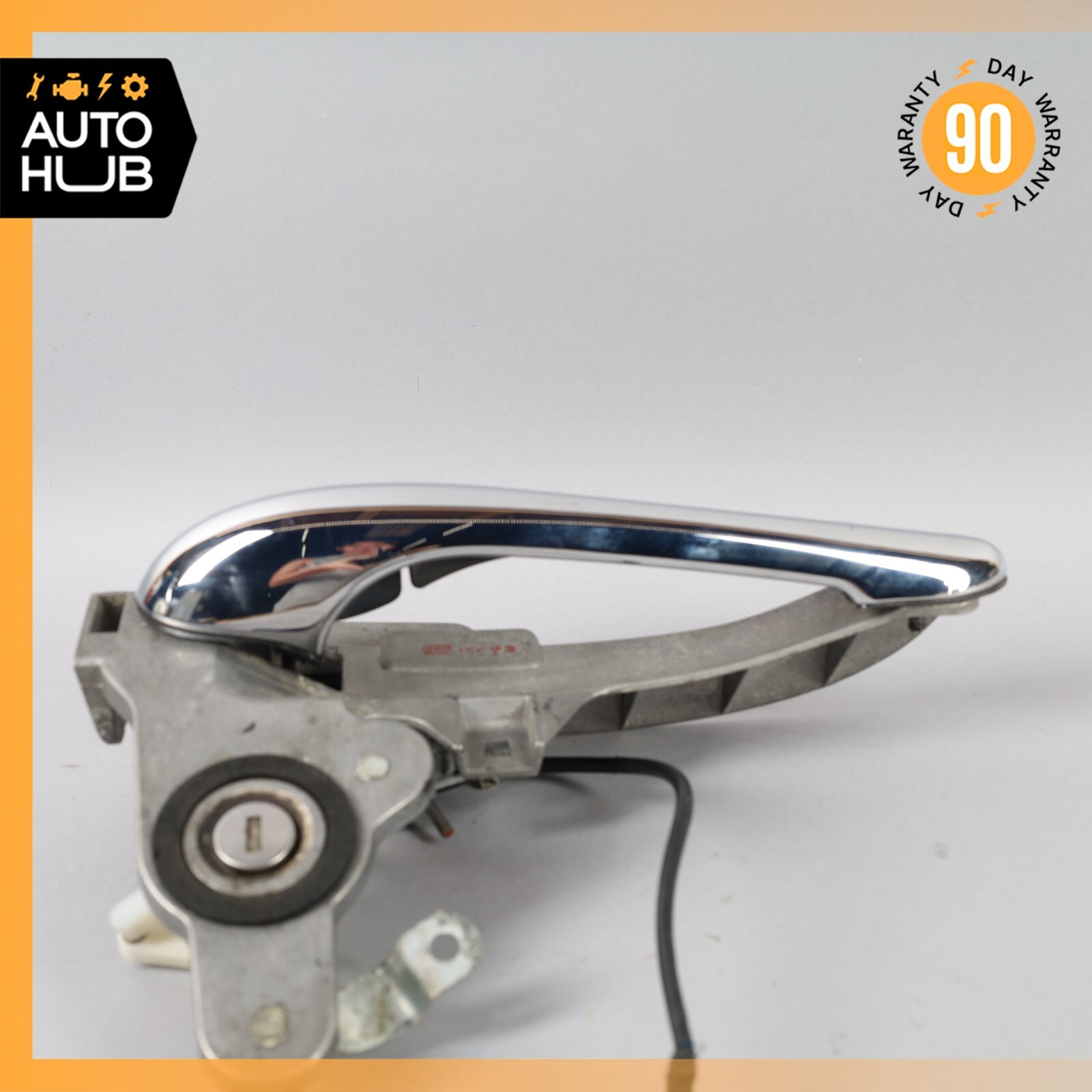 03-13 Maserati Quattroporte M139 Front Right Side Exterior Door Handle OEM