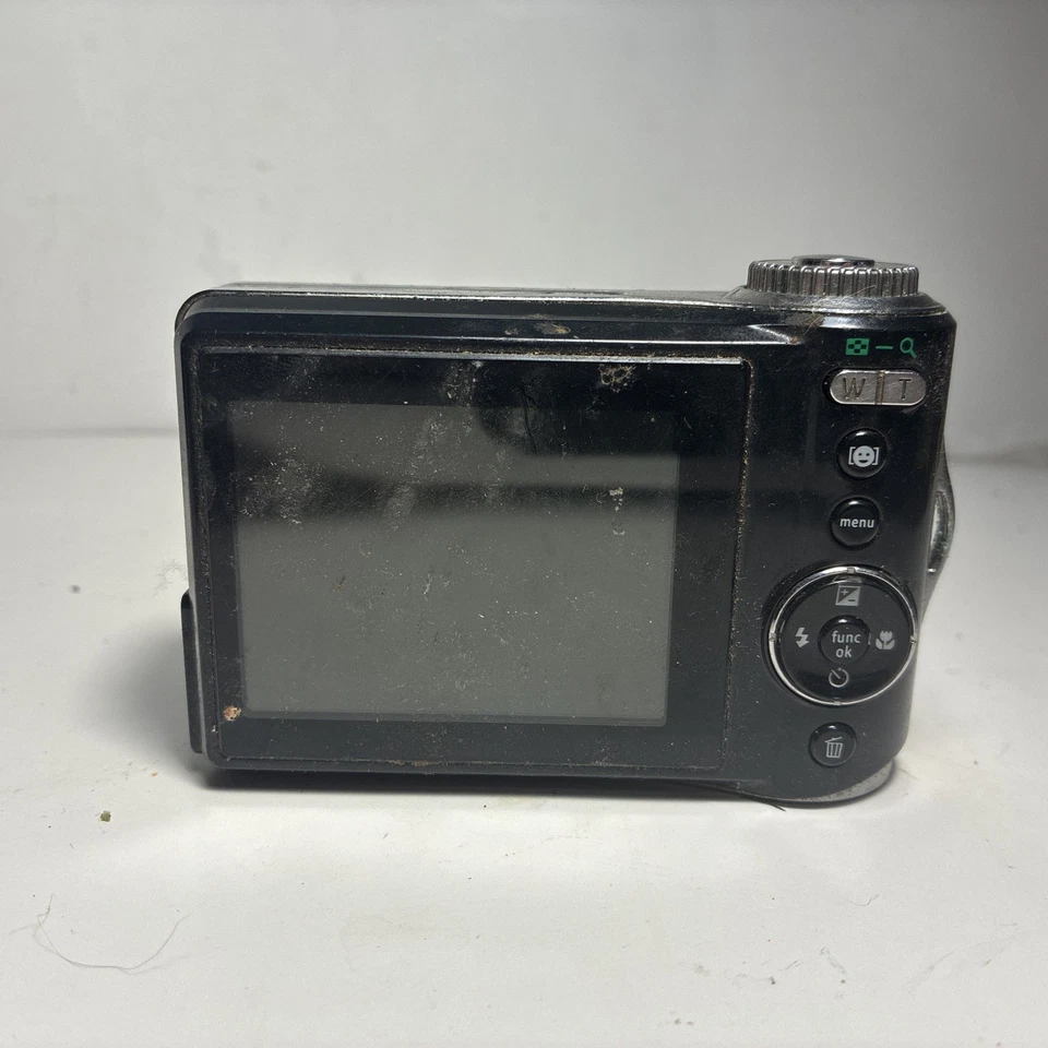 General Electric GE A730 Digital Camera 7.0 Megapixels Black (UNTESTED) - Image 2 of 4
