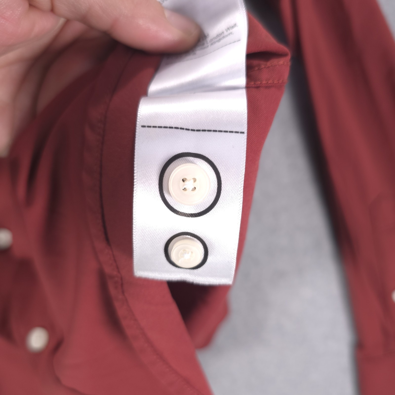 Untuckit Gironde Red Button Performance Athletic … - image 12