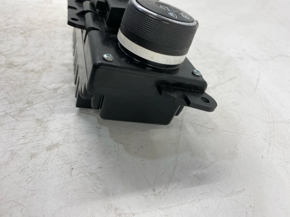 13 14 15 16 GMC ACADIA Temperature Heat AC Control - Image 4 of 4