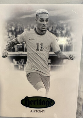Futera Unique 2022 Heritage Sapphire Parallel #18/19 Antony BRAZIL MAN U Star