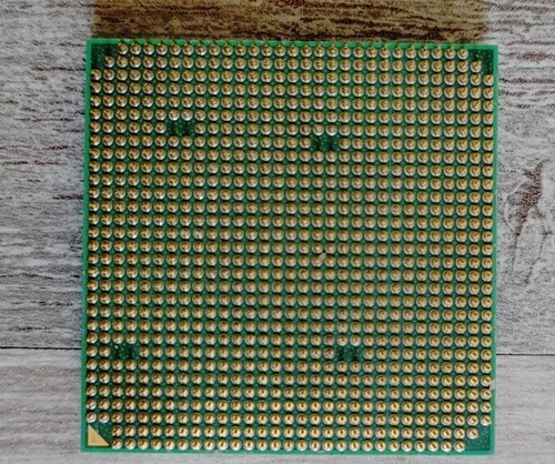 PROCESSEUR AMD SEMPRON 64 2.0GHz 3600+ Socket AM2 SDA3600IAA3CN - Photo 2/2
