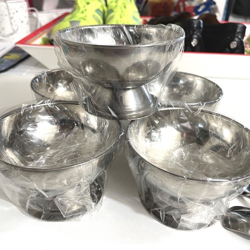 Dessert Cups w/ Spoons 5 Piece NEW Stainless Steel Ice Cream Sorbet - Picture 4 of 6