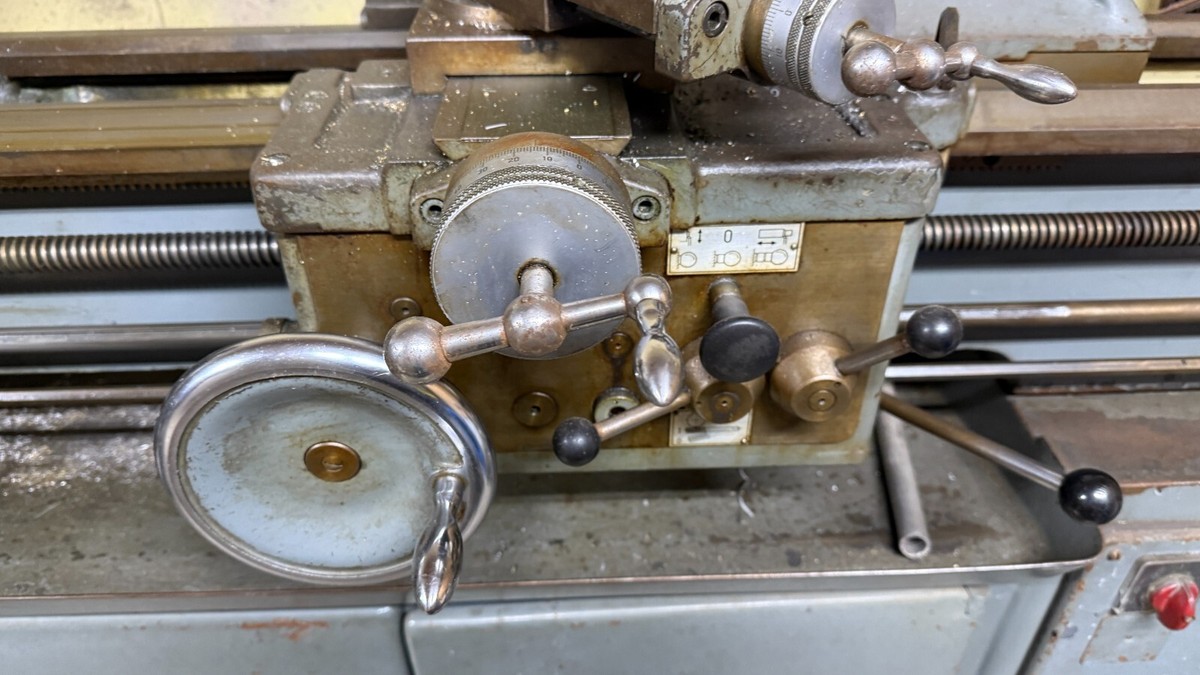 Weiler LZ 330 Lathe - Good Working - Capacity 12x32 - 3 Phase 220