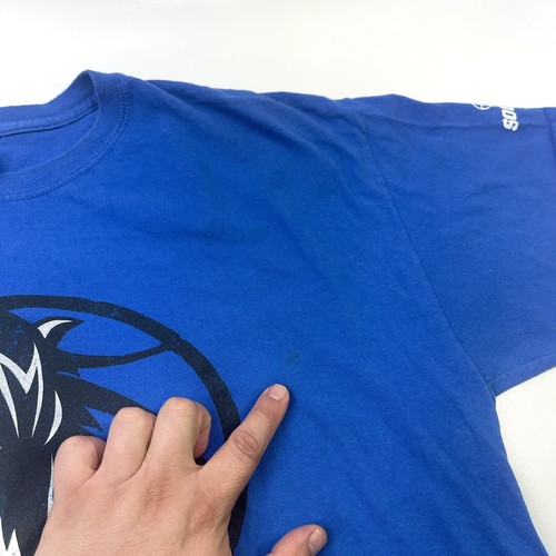NBA Dallas Mavericks Fox Southwest Stadium Souvenir Blue T-Shirt Men's Size L - Picture 5 of 9