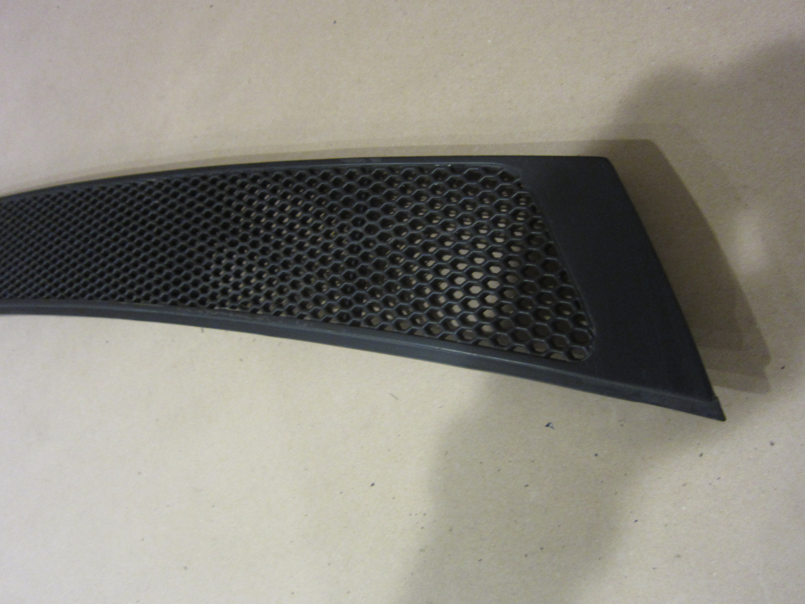 Ferrari 360 - LH/ RH Engine Lid/Bonnet GrilleS