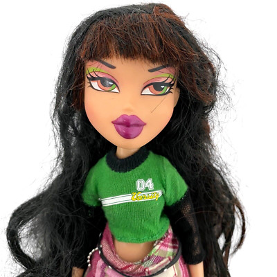 Vintage 2001 Firts Editions BRATZ Fashion girl retired doll 10'' in size