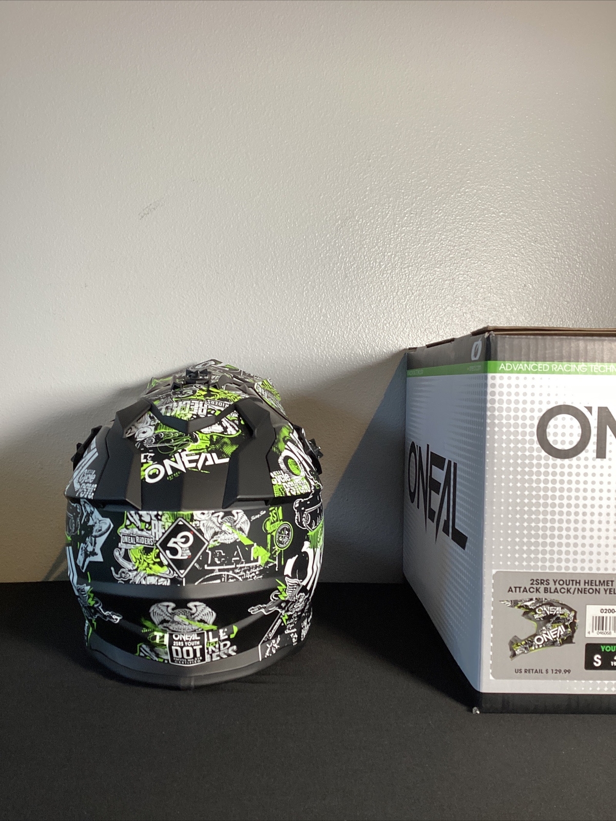 Oneal 2024 Youth Kids 2 Series Attack Dirt Bike Motocross  Helmet Open House