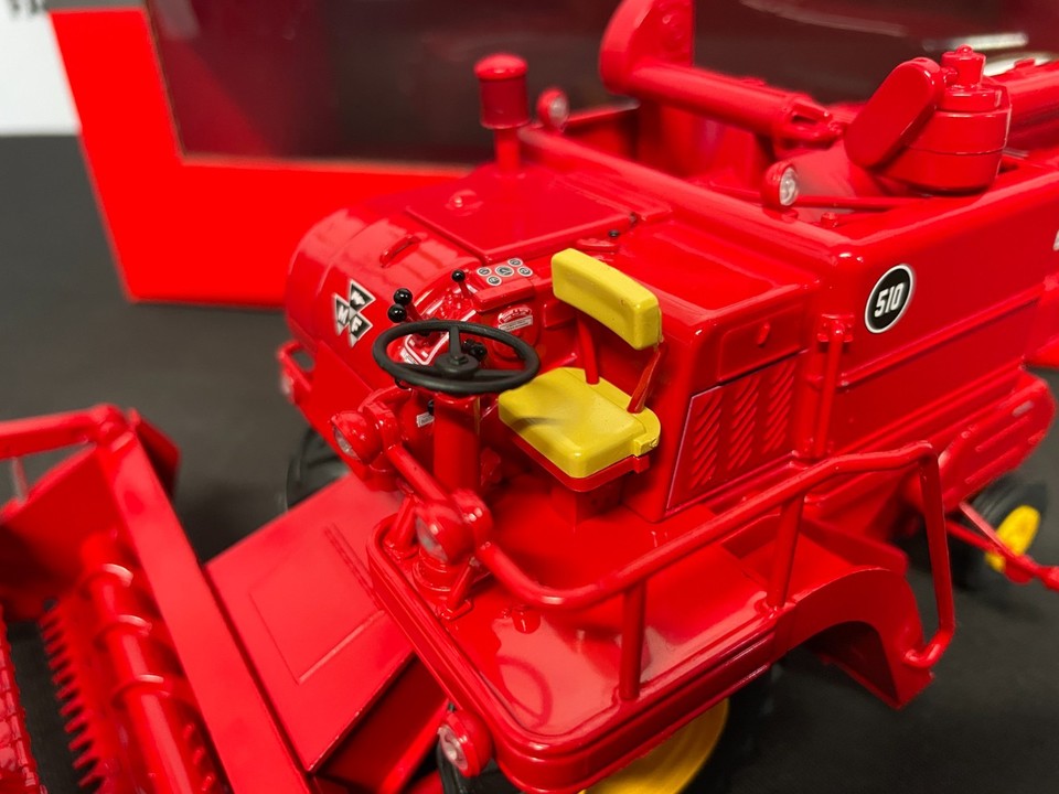 Moissonneuse Massey Ferguson 510 Génération 2