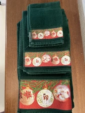 VTG Welspun Bath Towel Set Dark Green Christmas Ornaments 100% Cotton 3 Towels