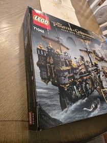 LEGO Pirates of the Caribbean: Silent Mary (71042) New Sealed Genuine Lego 71042
