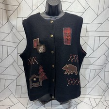 Woolrich Women's L Large Button Up Embroidered Wool Vest Bear MISSING 1 BUTTON