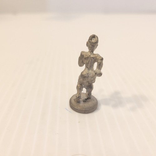 Granadero Heritage Mujer Medio Gigante Miniatura D&D De Colección Ral Partha - Imagen 2 de 4
