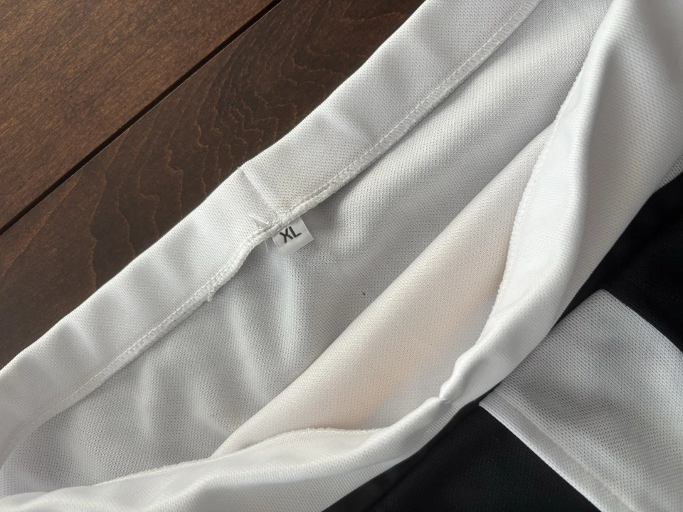 Iowa Hawkeyes black & gold youth XL cheerleading top & skirt - Image 4 of 4