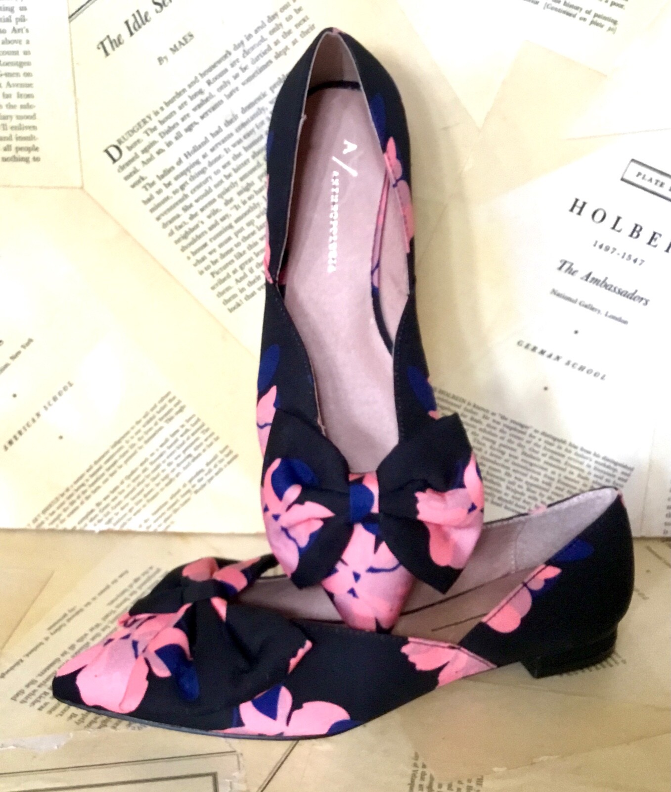 Туфли Anthropologie без шнуровки с бантом и цветочным принтом, атласный носок, синий, розовый, Blk.6,5, НОВИНКА