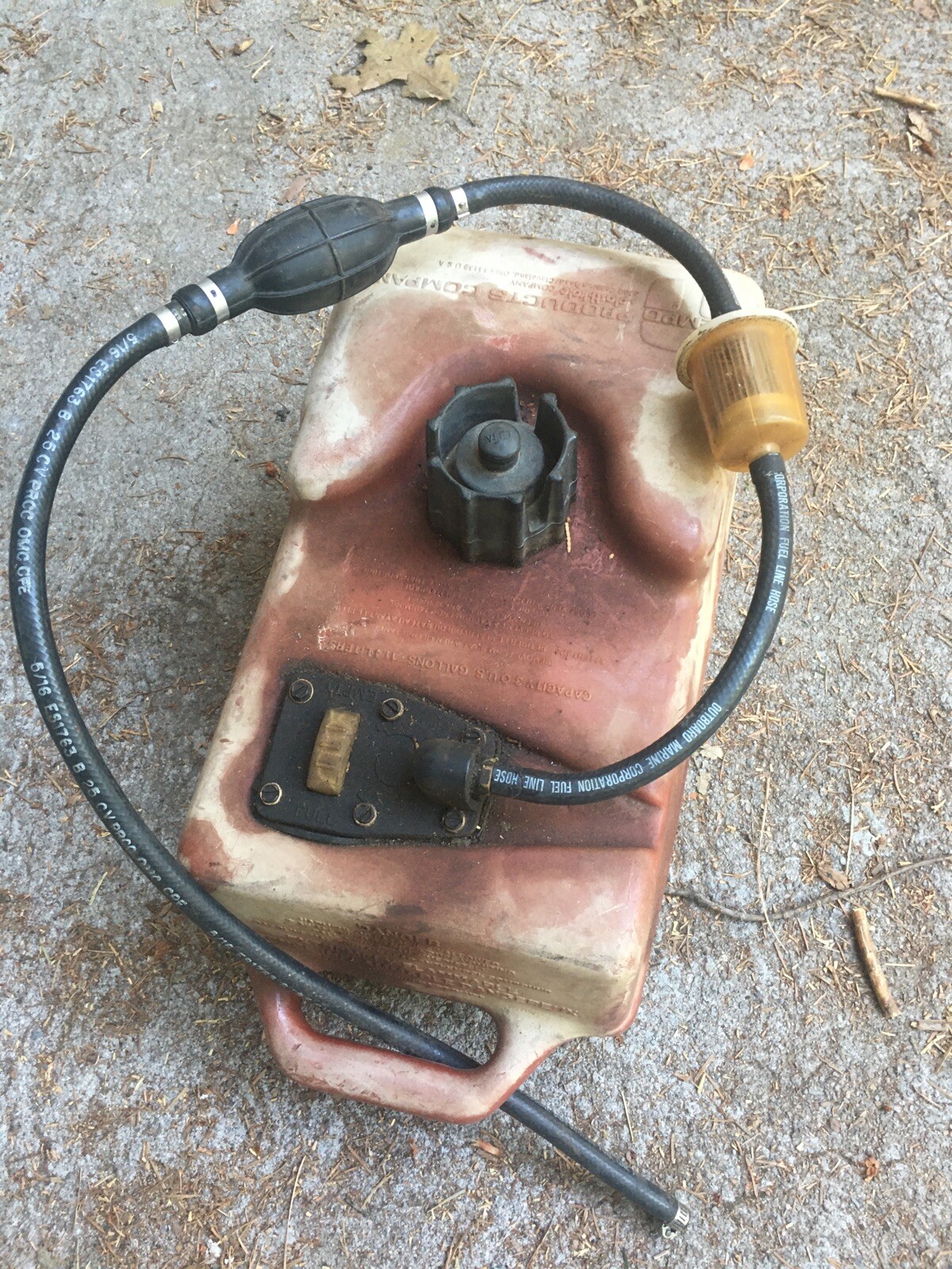 Tempo 3 Gal outboard motor boat marine gas tank W/ Pump & Filter eBay