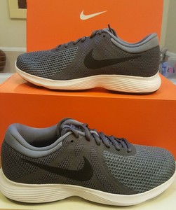 nike men's revolution 4