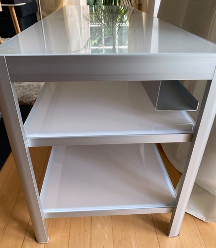 Ikea TV Bank Gettorp weiß / Aluminium / Milchglas (120 x 40 cm) - Bild 3 von 3