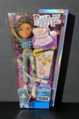 2015 Bratz Hello My Name is Yasmin Doll Poetry Princess New In Package 