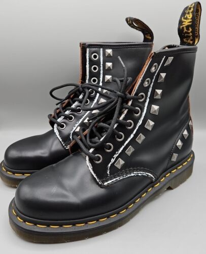 Dr. Martens Men's 7/Women's 8 1460 Stud Smooth Leather Lace-up Boots Black White - Afbeelding 1 van 7