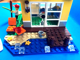 LEGO Creator 3-in-1 Beach Hut 31035  House  100% Compete Set Excellent Condition