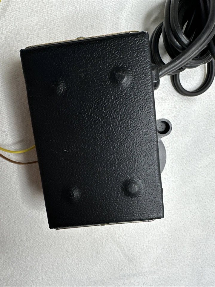 Vintage AHM N Scale Power Pack Hobby Transformer - Image 4 of 4