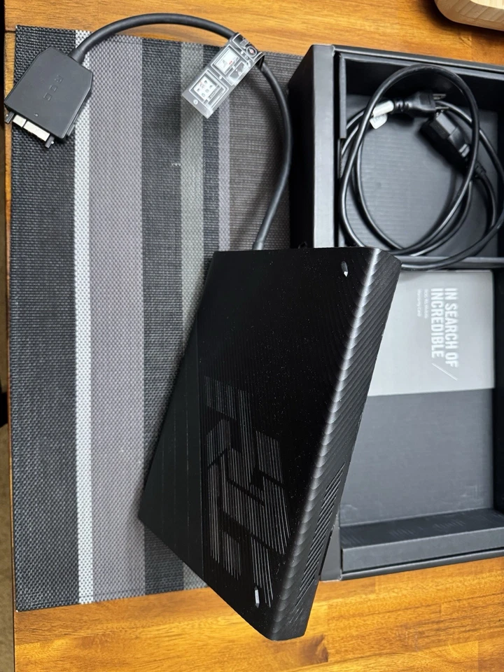 Asus ROG XG Mobile AMD 6850M XT - Image 3 of 4