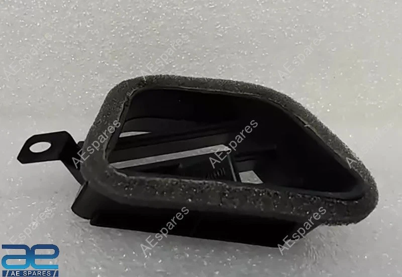 Side Air Vent Demister Nozzle LH For Suzuki S-Cross 2015-2022 73652M65M00 view 2