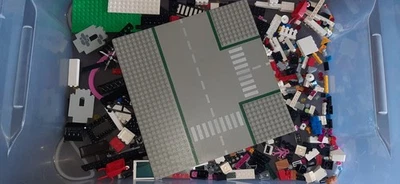 Lego Konvolut, verschiedene Steine und Straßenplatte - Bild 1 von 4