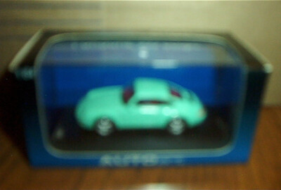 AUTO art Porsche 993 Coupe Diecast Collectible Mint Grn 1/64 Scl w/Display Cs