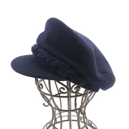 CHANEL 2019 Model 19V 100% Wool Coco Mark Metal Fittings Knitted Hat Newsboy Cap - Picture 3 of 10