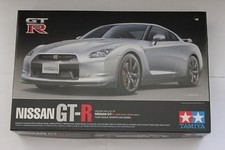 Tamiya 24300 Nissan Skyline GTR R35 124 Scale