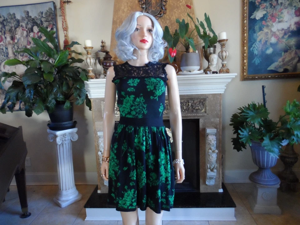 Red Valentino Green/Black Knit Dress w/Lace-Bow Detail Size XS - Image 3 of 4